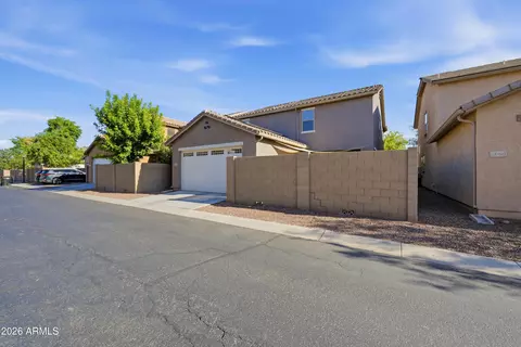 Exterior - 4066 E Cathy Dr, Gilbert, AZ 85296 photo 5 of 5