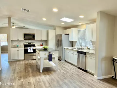 3901 E Pinnacle Peak Rd #236, Phoenix, AZ 85050 photo 2