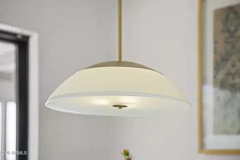 Dining - 1743 E Cinnabar Ave, Phoenix, AZ 85020 photo 3 of 3