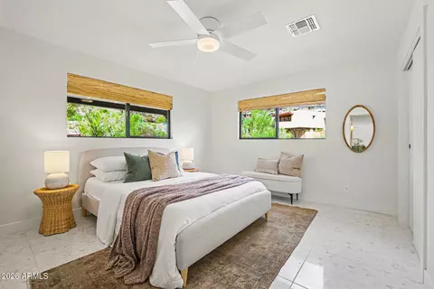 Bedroom - 1743 E Cinnabar Ave, Phoenix, AZ 85020 photo 1 of 6