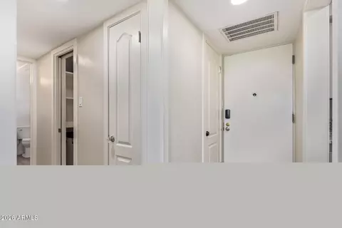 Entry Way - 3242 E Camelback Rd #106, Phoenix, AZ 85018 photo 1 of 1