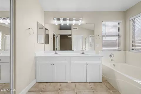 Bath - 4086 E Rustler Way, Gilbert, AZ 85297 photo 2 of 5