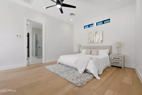 Bedroom - 4348 E Mitchell Dr, Phoenix, AZ 85018 photo 1 of 4