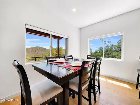 Dining - 9155 W Tomahawk Trl, Pine, AZ 85544 photo 2 of 3