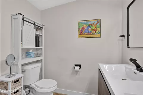 Bath - 2334 W Augusta Ave, Phoenix, AZ 85021 photo 5 of 5