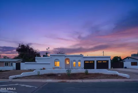 Exterior - 2334 W Augusta Ave, Phoenix, AZ 85021 photo 2 of 6