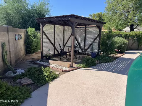 Exterior - 1701 E Julie Dr, Tempe, AZ 85283 photo 4 of 9