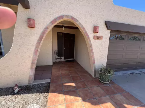 Exterior - 1701 E Julie Dr, Tempe, AZ 85283 photo 2 of 9