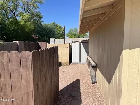 Exterior - 1701 E Julie Dr, Tempe, AZ 85283 photo 8 of 9