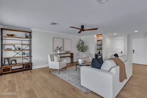 Living - 128 E Myrtle Ave, Phoenix, AZ 85020 photo 1 of 2