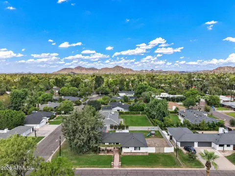 View/Area - 128 E Myrtle Ave, Phoenix, AZ 85020 photo 4 of 11