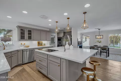 Kitchen - 128 E Myrtle Ave, Phoenix, AZ 85020 photo 2 of 4