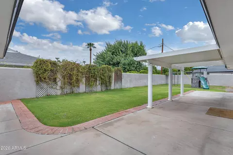 Exterior - 128 E Myrtle Ave, Phoenix, AZ 85020 photo 7 of 10