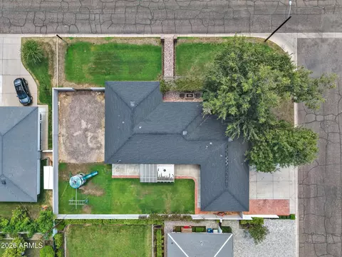 View/Area - 128 E Myrtle Ave, Phoenix, AZ 85020 photo 11 of 11