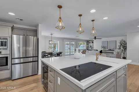 Kitchen - 128 E Myrtle Ave, Phoenix, AZ 85020 photo 4 of 4