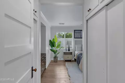 Entry Way - 128 E Myrtle Ave, Phoenix, AZ 85020 photo 3 of 4