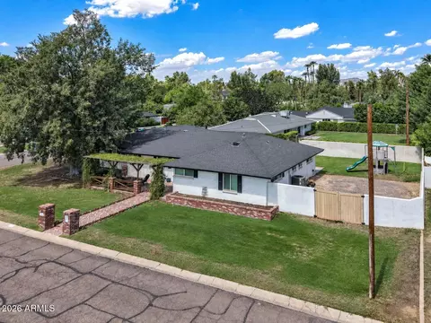 Exterior - 128 E Myrtle Ave, Phoenix, AZ 85020 photo 10 of 10