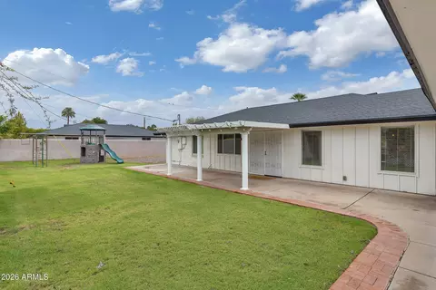 Exterior - 128 E Myrtle Ave, Phoenix, AZ 85020 photo 6 of 10