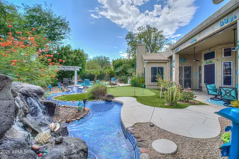 Exterior - 1611 E Redfield Rd, Phoenix, AZ 85022 photo 8 of 14