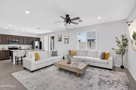 Living - 2622 E Monument Canyon Ave, Apache Junction, AZ 85119 photo 1 of 1
