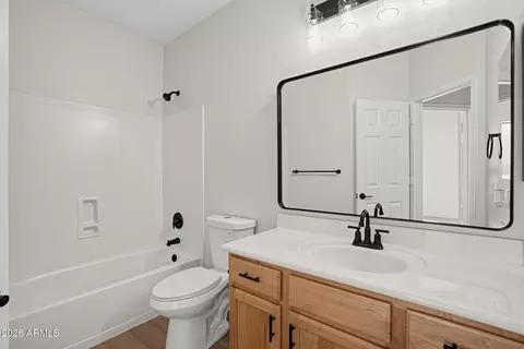 Bath - 9450 E Nance St, Mesa, AZ 85207 photo 4 of 4