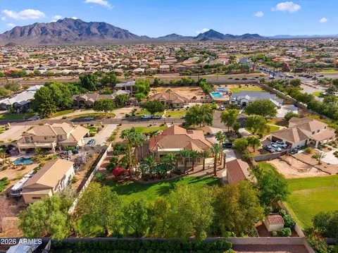 View/Area - 2656 E Haymore Ct, Gilbert, AZ 85298 photo 8 of 13