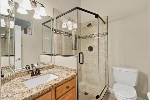 Bath - 2656 E Haymore Ct, Gilbert, AZ 85298 photo 4 of 7