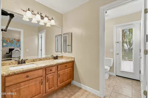 Bath - 2656 E Haymore Ct, Gilbert, AZ 85298 photo 5 of 7