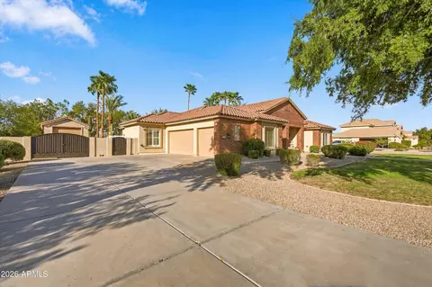 Exterior - 2656 E Haymore Ct, Gilbert, AZ 85298 photo 3 of 20
