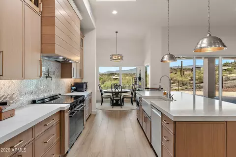 Kitchen - 1816 E Fortune Dr, Phoenix, AZ 85086 photo 5 of 7