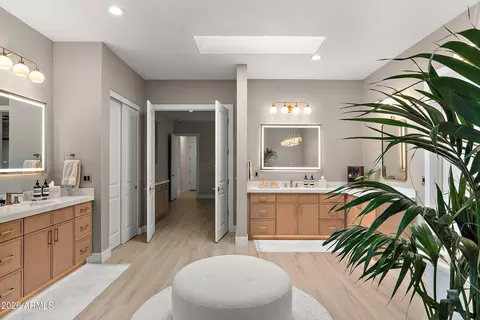 Entry Way - 1816 E Fortune Dr, Phoenix, AZ 85086 photo 3 of 3
