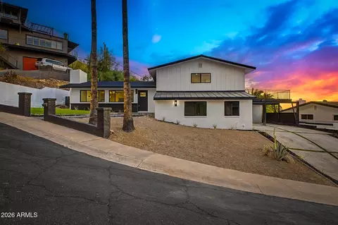 Exterior - 1315 Echo Ln, Phoenix, AZ 85020 photo 1 of 23