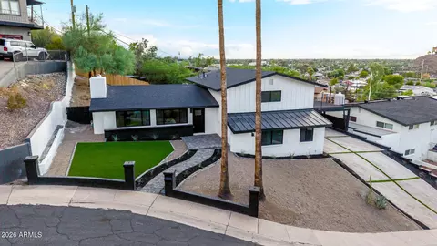 Exterior - 1315 Echo Ln, Phoenix, AZ 85020 photo 21 of 23