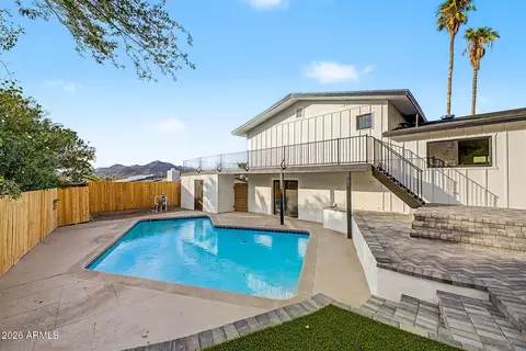 Exterior - 1315 Echo Ln, Phoenix, AZ 85020 photo 16 of 23