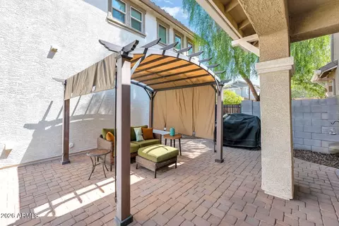 Exterior - 2898 S Hansen Dr, Gilbert, AZ 85295 photo 5 of 5