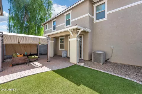 Exterior - 2898 S Hansen Dr, Gilbert, AZ 85295 photo 3 of 5