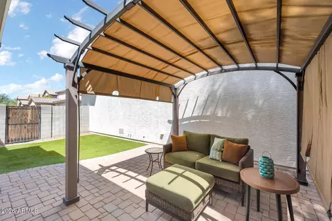 Other - 2898 S Hansen Dr, Gilbert, AZ 85295 photo 9 of 11
