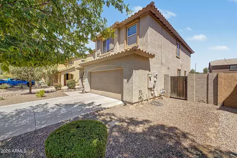 Exterior - 946 E Wimpole Ave, Gilbert, AZ 85297 photo 4 of 13