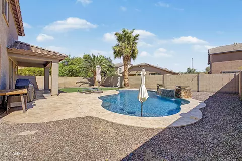 Exterior - 946 E Wimpole Ave, Gilbert, AZ 85297 photo 10 of 13