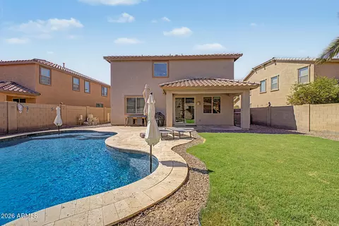 Exterior - 946 E Wimpole Ave, Gilbert, AZ 85297 photo 2 of 13