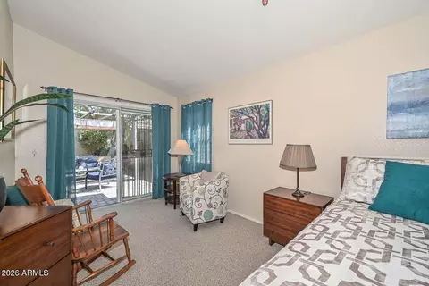 Bedroom - 4616 E Danbury Rd, Phoenix, AZ 85032 photo 6 of 8