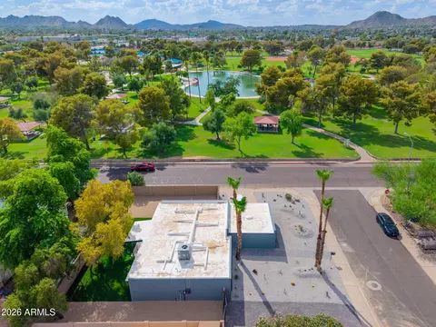 View/Area - 3601 E Charter Oak Rd, Phoenix, AZ 85032 photo 3 of 20