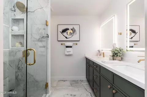 Bath - 3601 E Charter Oak Rd, Phoenix, AZ 85032 photo 1 of 4