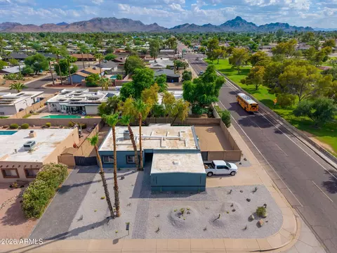 View/Area - 3601 E Charter Oak Rd, Phoenix, AZ 85032 photo 1 of 20