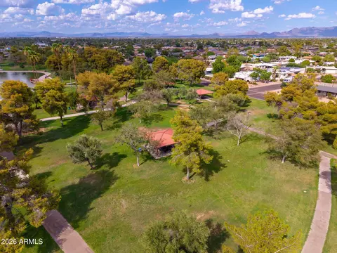 View/Area - 3601 E Charter Oak Rd, Phoenix, AZ 85032 photo 8 of 20
