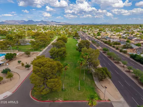 View/Area - 3601 E Charter Oak Rd, Phoenix, AZ 85032 photo 5 of 20