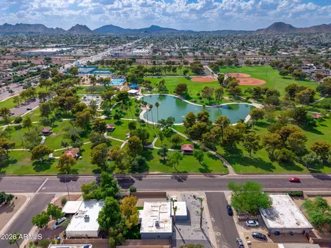 View/Area - 3601 E Charter Oak Rd, Phoenix, AZ 85032 photo 4 of 20