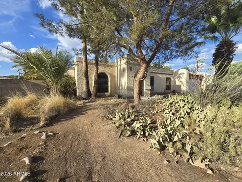 7012 E Thunderbird Rd, Scottsdale, AZ 85254