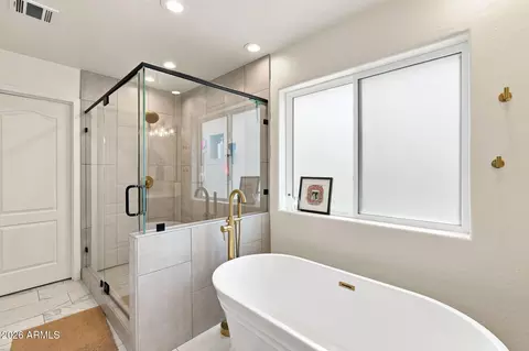 Bath - 931 Encinas Ave, Gilbert, AZ 85234 photo 3 of 8