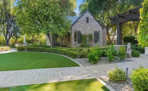 Exterior - 2205 E Colter St, Phoenix, AZ 85016 photo 7 of 17